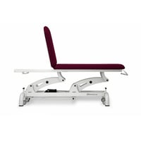 Camilla eléctrica de reconocimiento: dos cuerpos, con dos motores para la regulación de la altura y del respaldo, portarrollos, tapón facial y ruedas escamoteables