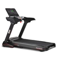 Cinta de correr RS900 BH Fitness: con una inclinación eléctrica de 15% y una superficie de carrera de 55 cm