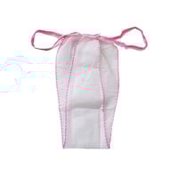 Tanga desechable mini mujer en TST de polipropileno de 35 gramos (100 unidades) Tanga desechable mini mujer en TST de polipropileno de 35 gramos (100 unidades)