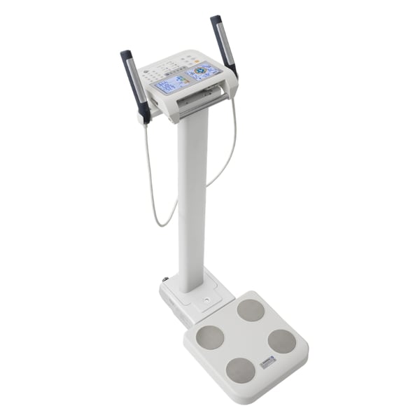 Báscula Tanita MC-780MA White Edition con columna: Ideal para obtener un análisis corporal total