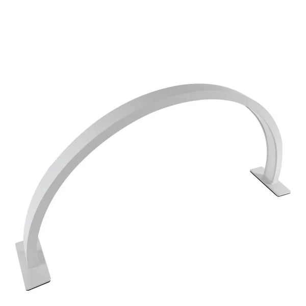 Lámpara LED profesional de Mesa de Manicura GLOSS. Con forma de arco ofrece una iluminación homogénea que mejora la visibilidad durante tratamientos detallados