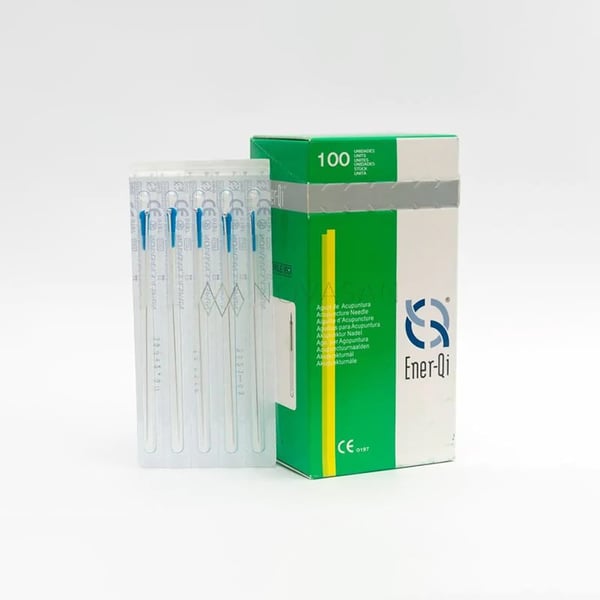 Aguja de acupuntura de acero siliconada con mango de plata con cabeza y con guía 0,30 x 125 mm EnerQi (100 unidades)