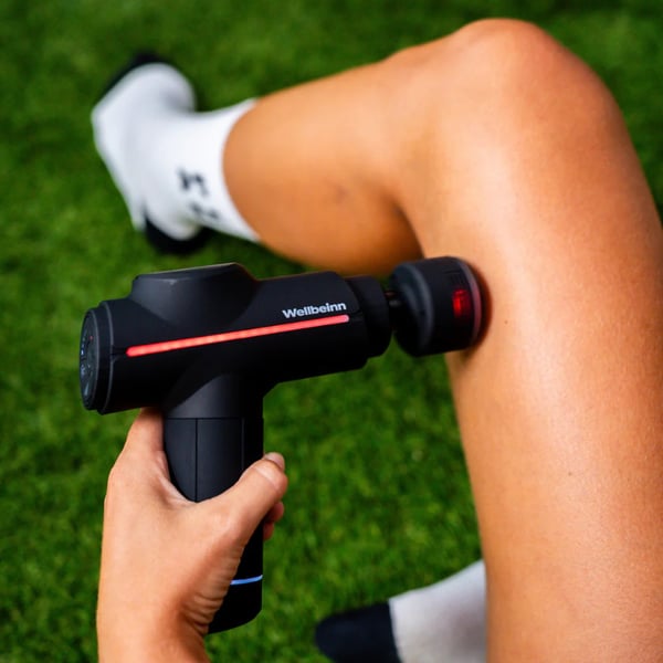 Pistola de Masaje BE IN 02 3D Pro: Terapia de Frío y Calor, 5 Intensidades, 5 Cabezales