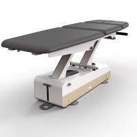 Camilla eléctrica de fisioterapia Swop 3 Pro Physio: tres cuerpos con cabecero corto, sección media motorizada, personalizable, tapizado sin costuras, con doble pistón, un modelo que cambia las reglas del juego Camilla eléctrica de fisioterapia Swop 3 Pro Physio: tres cuerpos con cabecero corto, sección media motorizada, personalizable, tapizado sin costuras, con doble pistón, un modelo que cambia las reglas del juego