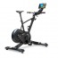 Bicicleta indoor BH Exercycle V2: Smart Bike que ofrece una ergonomía y un feeling postural muy similar a la de la bici de montaña (MTB) Bicicleta indoor BH Exercycle V2: Smart Bike que ofrece una ergonomía y un feeling postural muy similar a la de la bici de montaña (MTB)